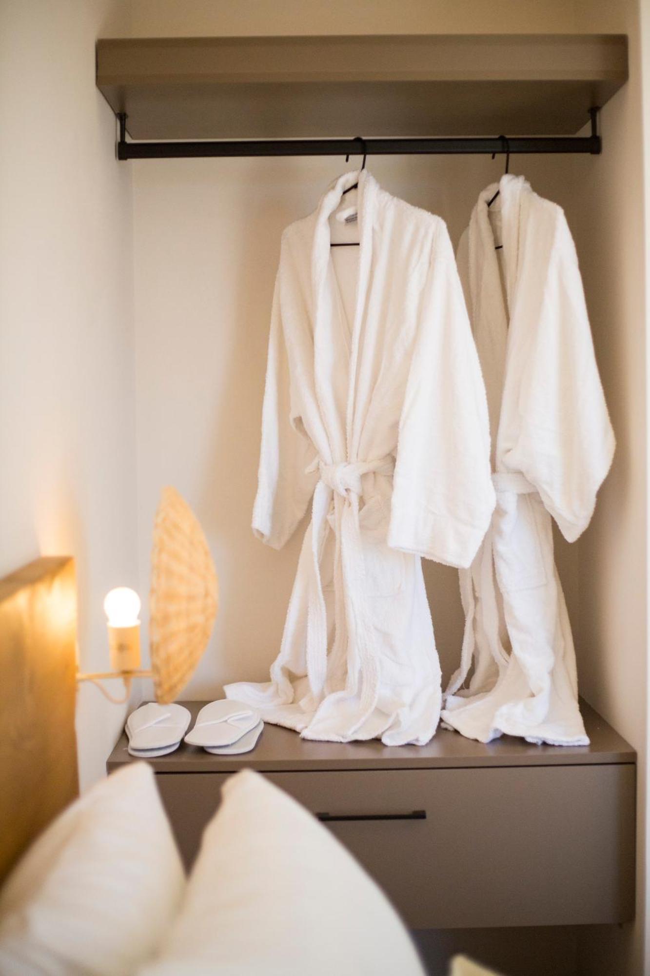 Muses Of Art Villas Afantou Chambre photo